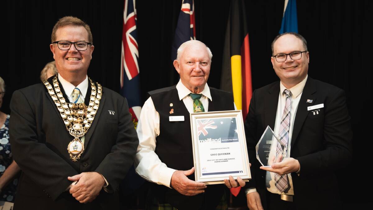 City of Maitland Service Award, Greg Queenan (middle) with Mayor Philip Penfold and Deputy Mayor Mitchell Griffin. Picture supplied