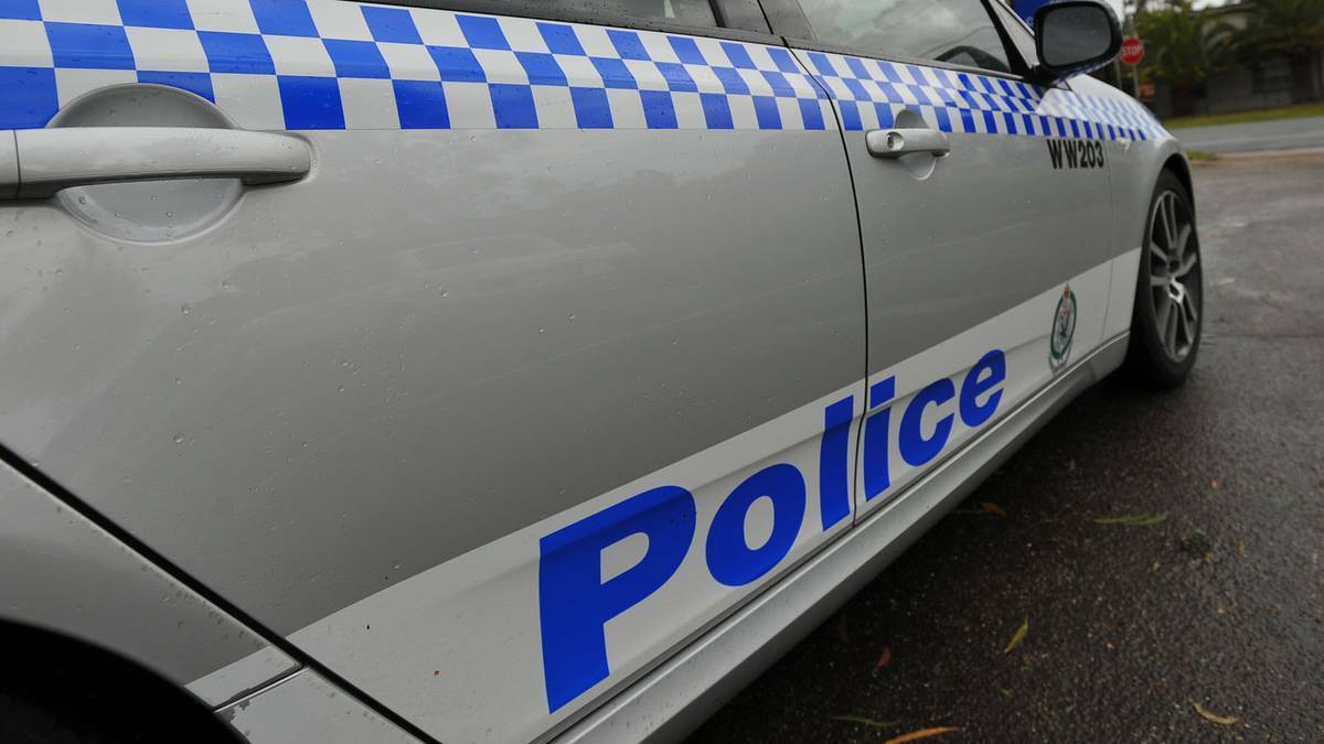 Loaded handgun seized after car stopped at East Maitland